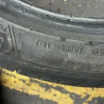Goodyear – 255/40/R19 100V 2022 5-5,5mm - Obrázek 2