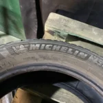 Michelin celoroční – 235/55/R19 105H 2022 5mm - Obrázek 4